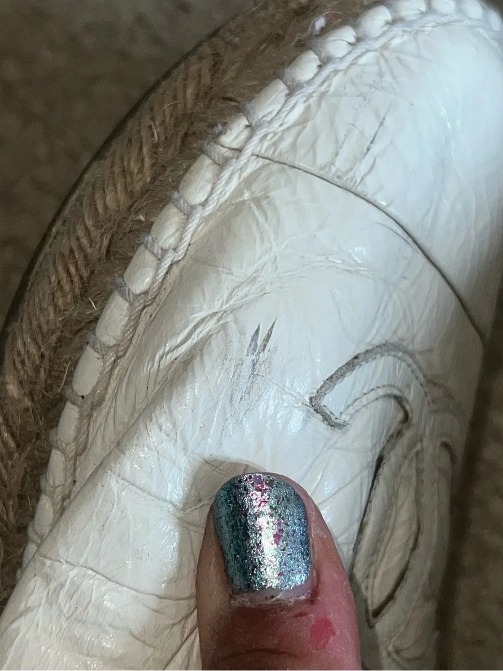 CHANEL Cream Leather Espadrille Slip-Ons with Interlocking CC